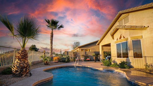 Fore! Golf Course Home, Hot Pool/Spa, Love It!