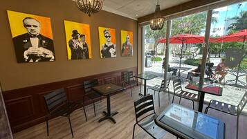Coffee shop