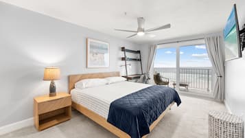 2 slaapkamers, een bureau, een strijkplank/strijkijzer, gratis wifi