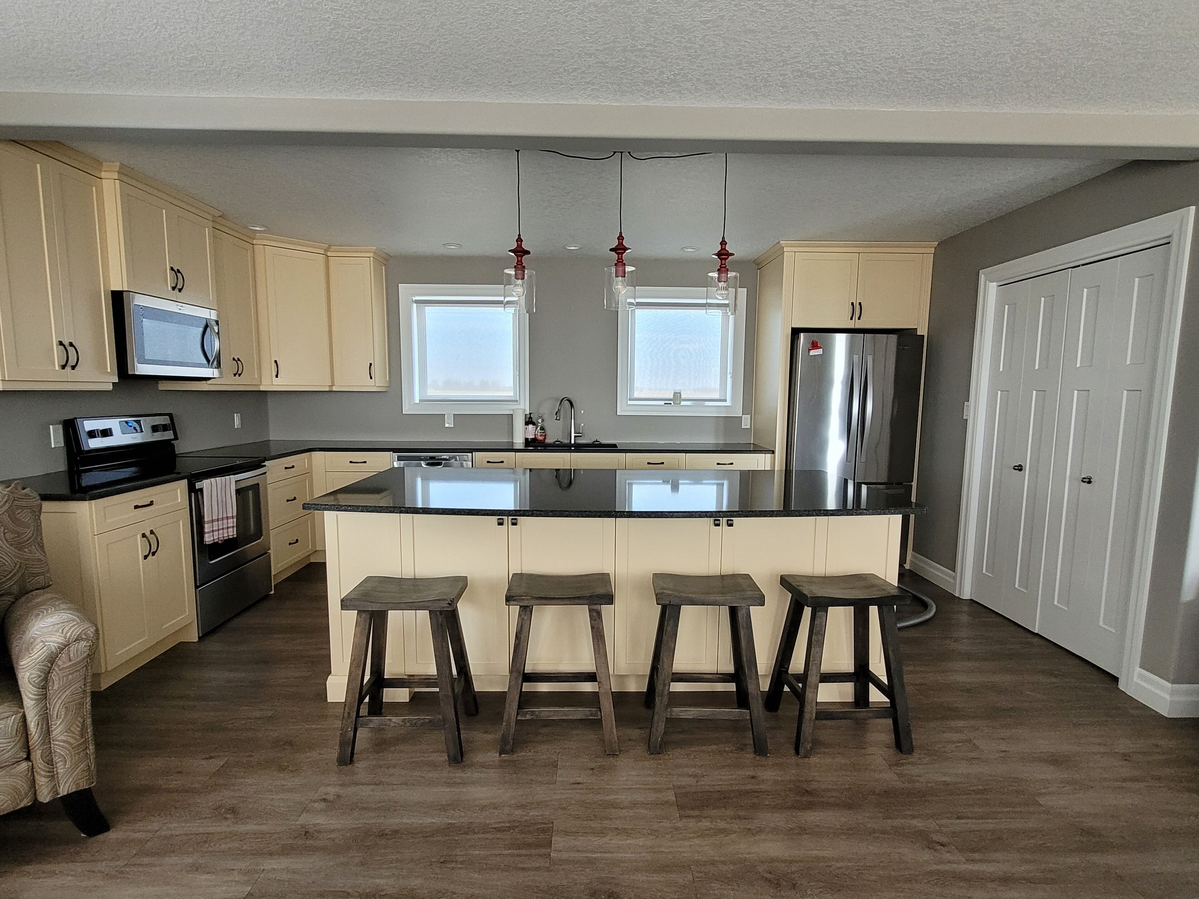 Four Season Home with Private Lake Erie Beachfront