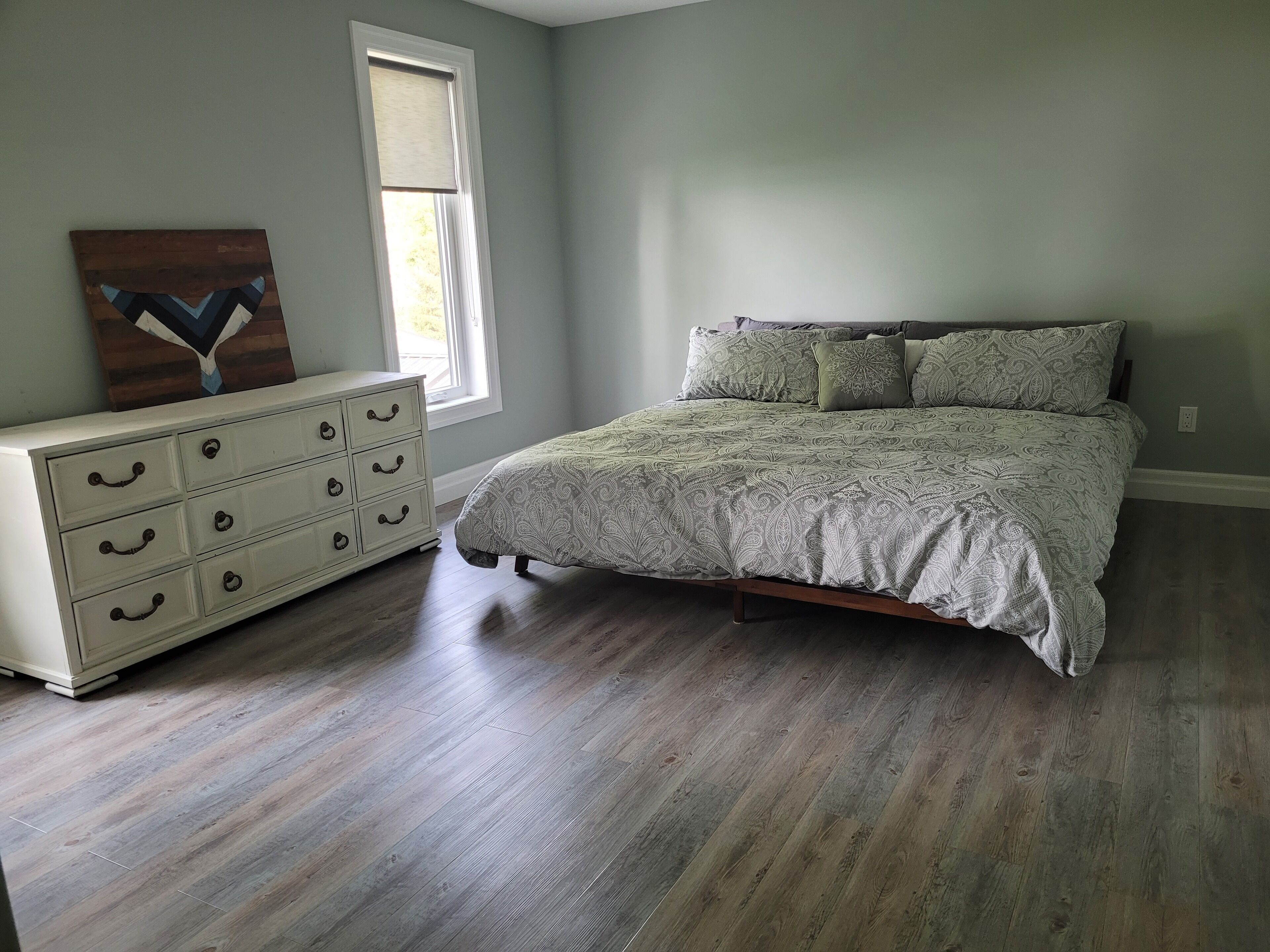 Four Season Home with Private Lake Erie Beachfront