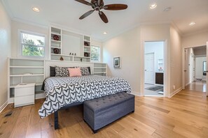 4 habitaciones, escritorio, wifi y ropa de cama 