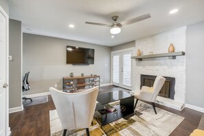 TV, fireplace, books, smart speakers