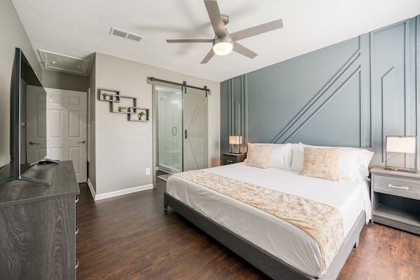 2 bedrooms, premium bedding, memory foam beds, iron/ironing board
