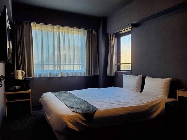 In-room safe, free WiFi, bed sheets - HOTEL LEGASTA KYOTO SHIRAKAWA SANJO (Kyoto)