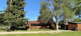 Camas Creek Cabin
