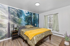 2 chambres, fer et planche à repasser, Wi-Fi, draps fournis