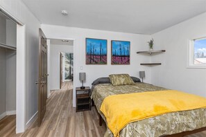 2 soverom, strykejern/-brett, wi-fi og sengetøy