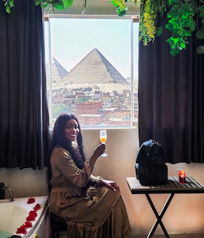 Sengetøy av topp kvalitet, memory foam-senger og minibar (inkludert)