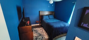 3 habitaciones, tabla de planchar con plancha y wifi gratis 