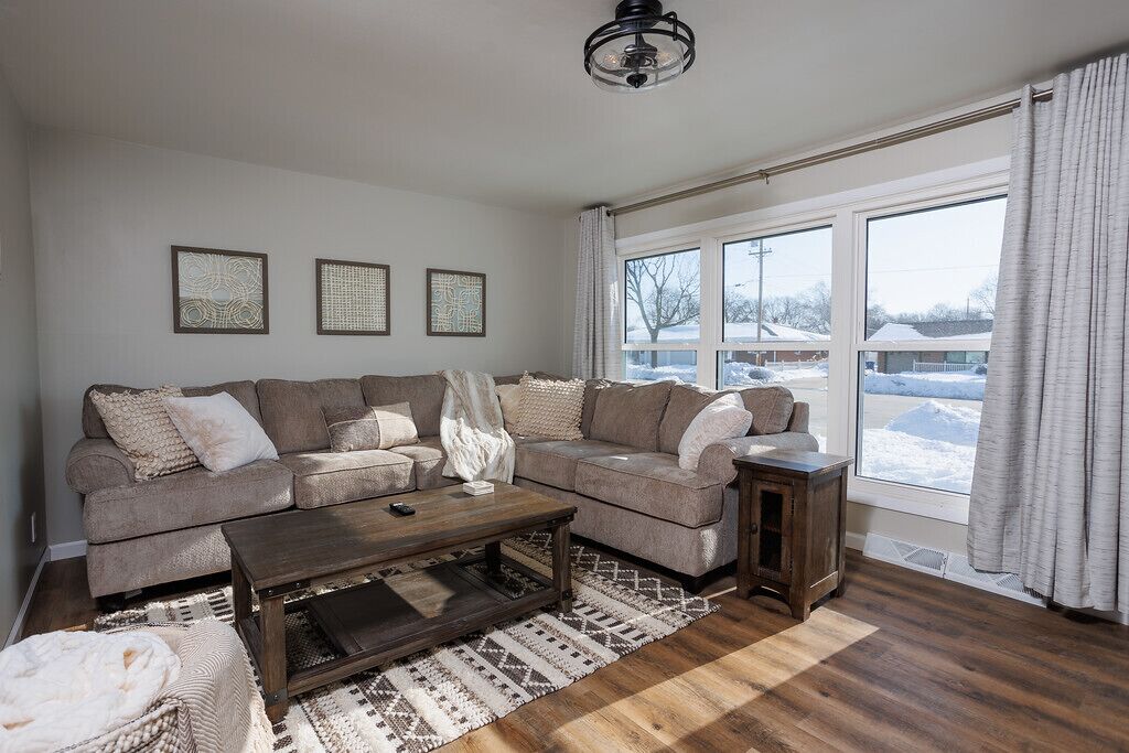 Curly's Corner Casa - Steps from Lambeau Field