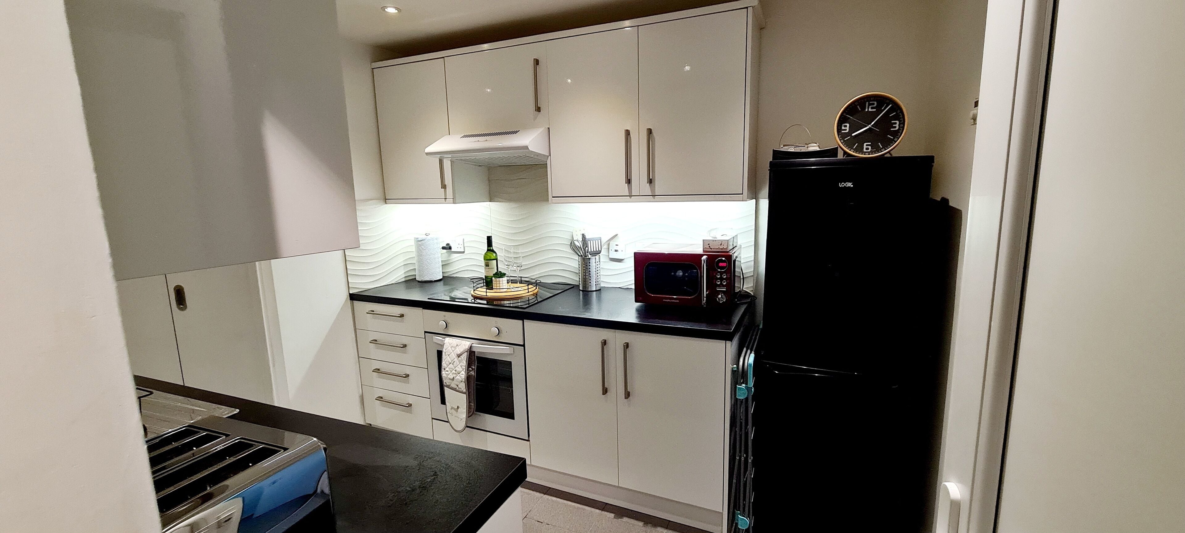 Maple House - Inviting 1-Bed Apartment in London