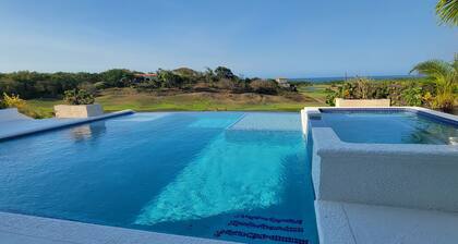 Amazing Views At Pristine Bay