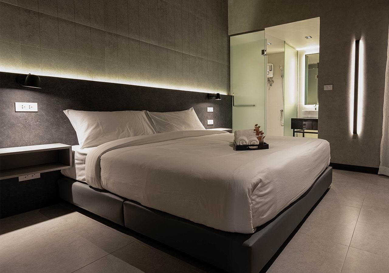 In-room safe, laptop workspace, blackout drapes, free WiFi