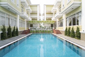Outdoor pool - Hawal Boutique Villa Hoi An (Da Nang)