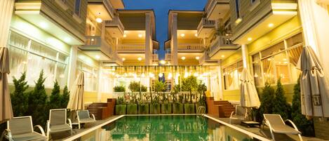 Fachada de la propiedad