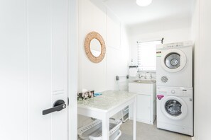 Rumah Klasik | Laundry