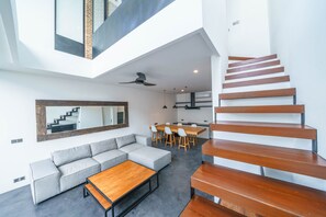 Living room - Loft Carolyn (Canggu)