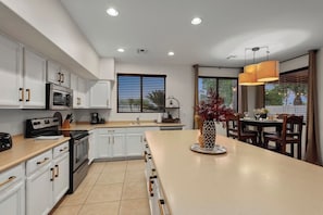 Fridge, microwave, oven, stovetop - Golf Course home with FREE Heated Pool and Spa! (Avondale)