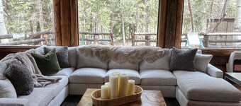 Charming Mountain Cabin by Stream with Large Deck, 35 minutes from Park City.
