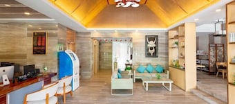 Cloud Anna Hotel