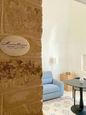 Interior - Luxury (Monopoli)