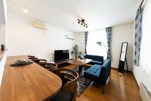 Superior Apartment | Living area | Flat-screen TV - HONGO 11 HOTEL (Sapporo)