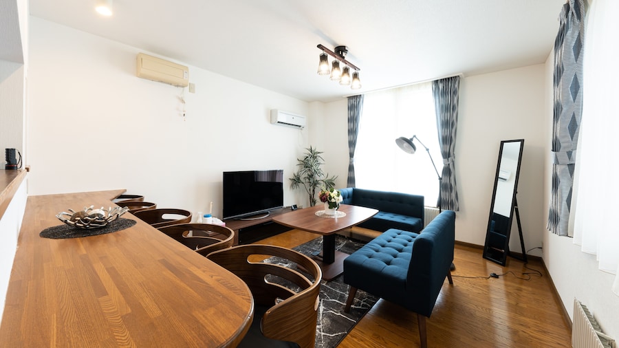 HONGO 11 HOTEL