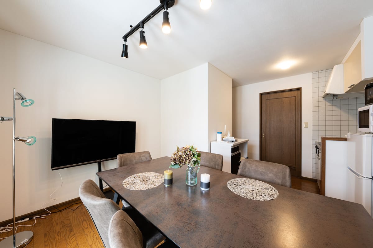 Standard-Apartment | Wohnbereich | Flachbildfernseher