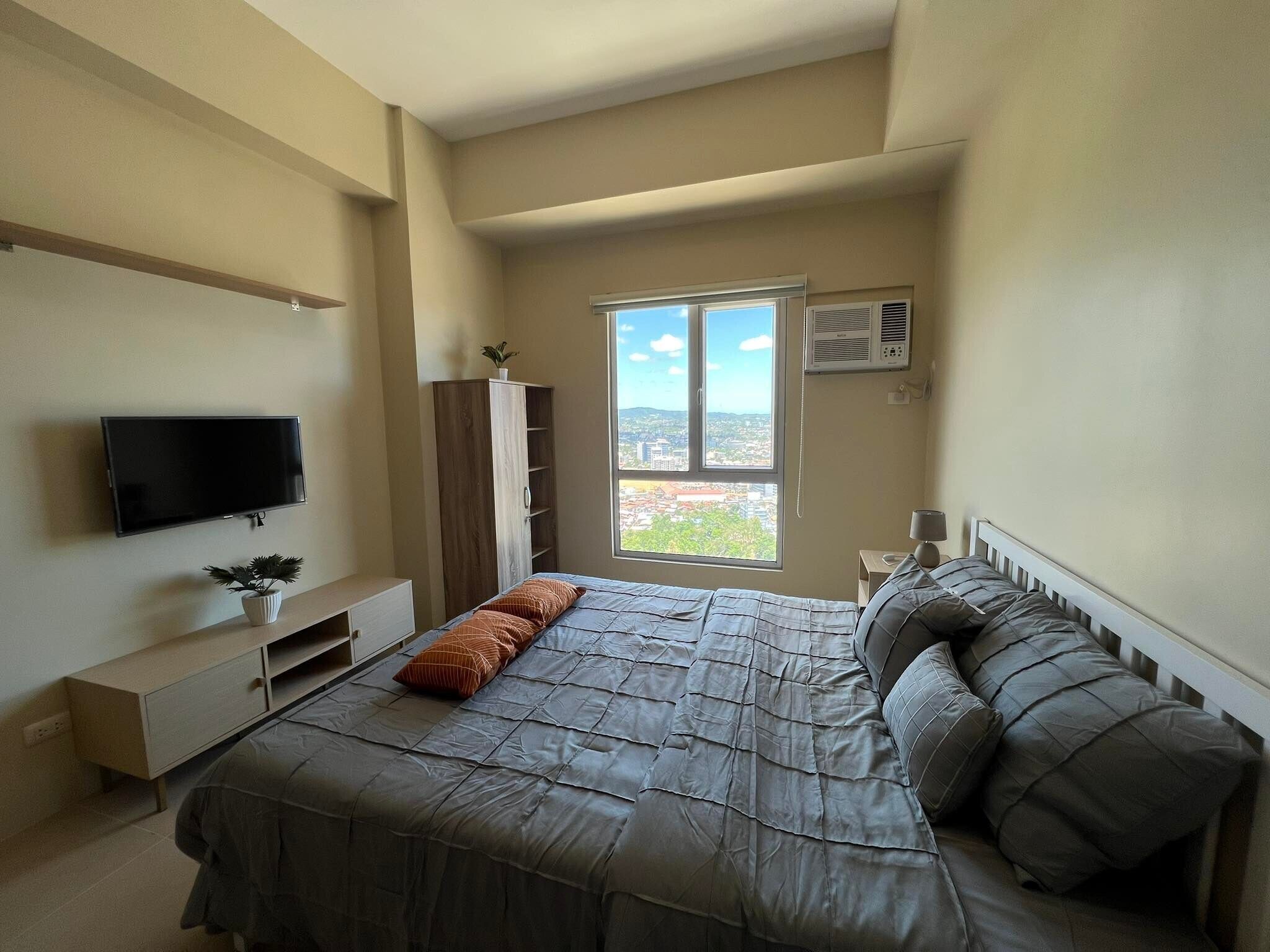 Brand New Fully Furnished Studio unit Cebu IT Park Avida Riala T3