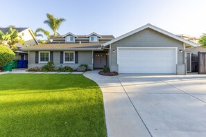 Exterior - Luxury Surf & Legoland Paradise | 5-Star Beach Gem (Oceanside)