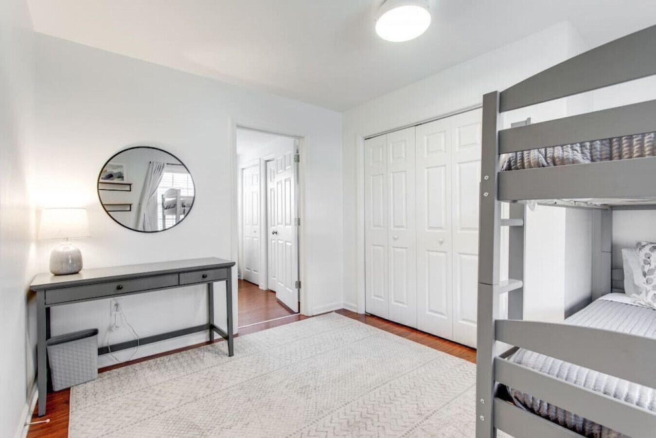 3 bedrooms, desk, iron/ironing board, travel cot