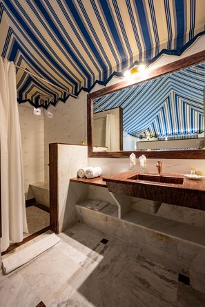 Bathroom - Aangan Resort Ranthambore  (Sawai Madhopur)