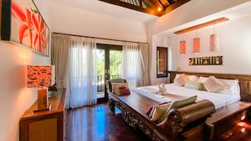 2 bedrooms, rollaway beds, bed sheets