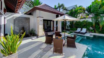 Tempat makan outdoor