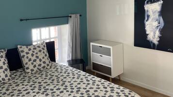 3 Schlafzimmer, Bügeleisen/Bügelbrett, Reisekinderbett, WLAN