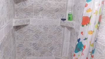 Family House | Bathroom