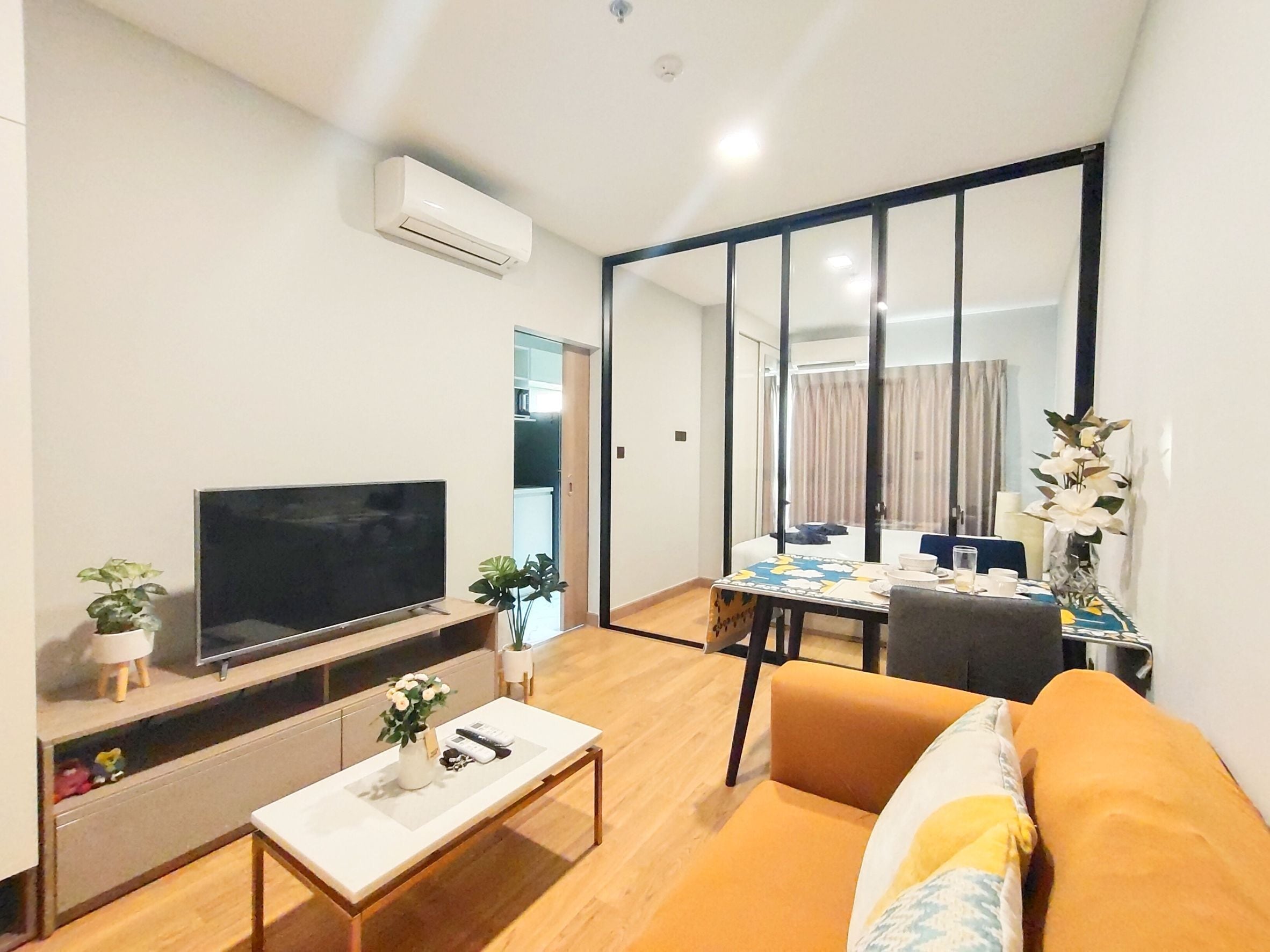 City Condo, 1 Bedroom, Balcony, City View