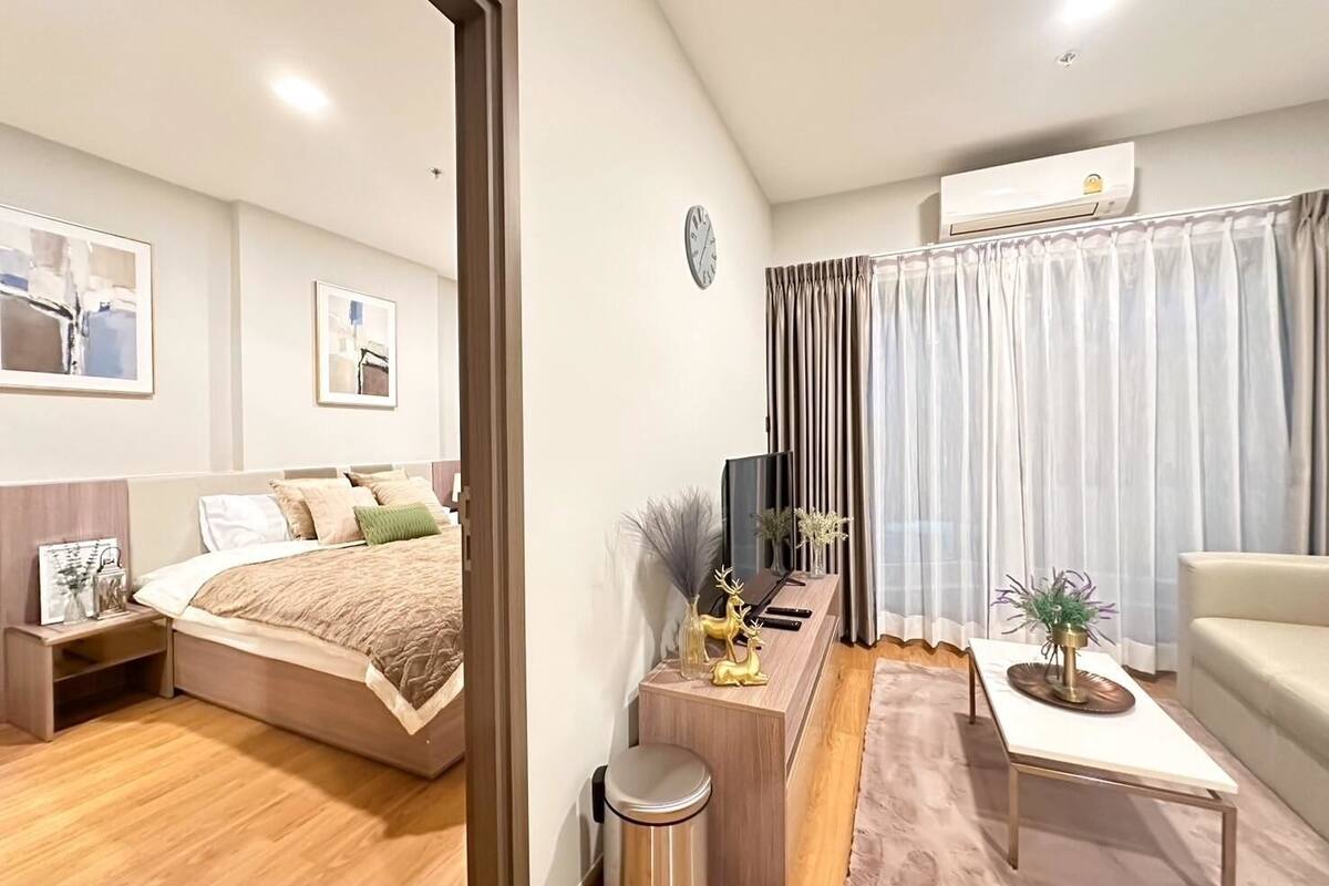 Condo, 2 Bedrooms | Premium bedding, desk, blackout curtains, soundproofing