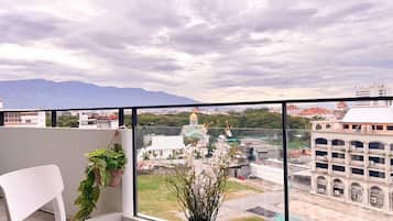 Deluxe Condo, 2 Bedrooms, Balcony, City View | Terrace/patio