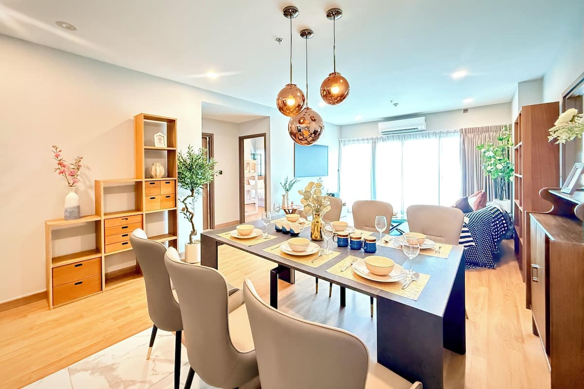 Family Condo, 3 Bedrooms, Balcony | Private kitchen