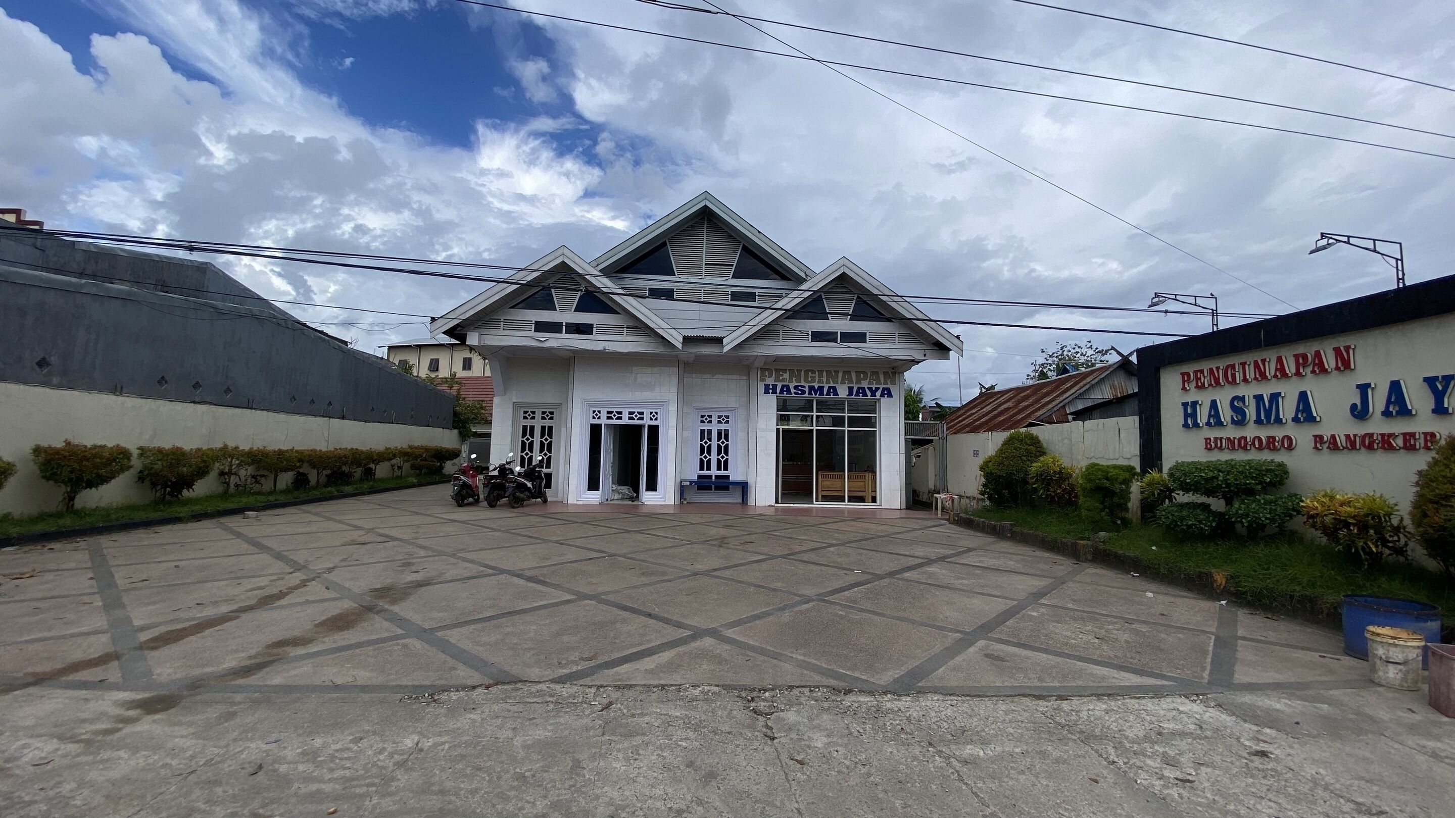 Facciata della struttura