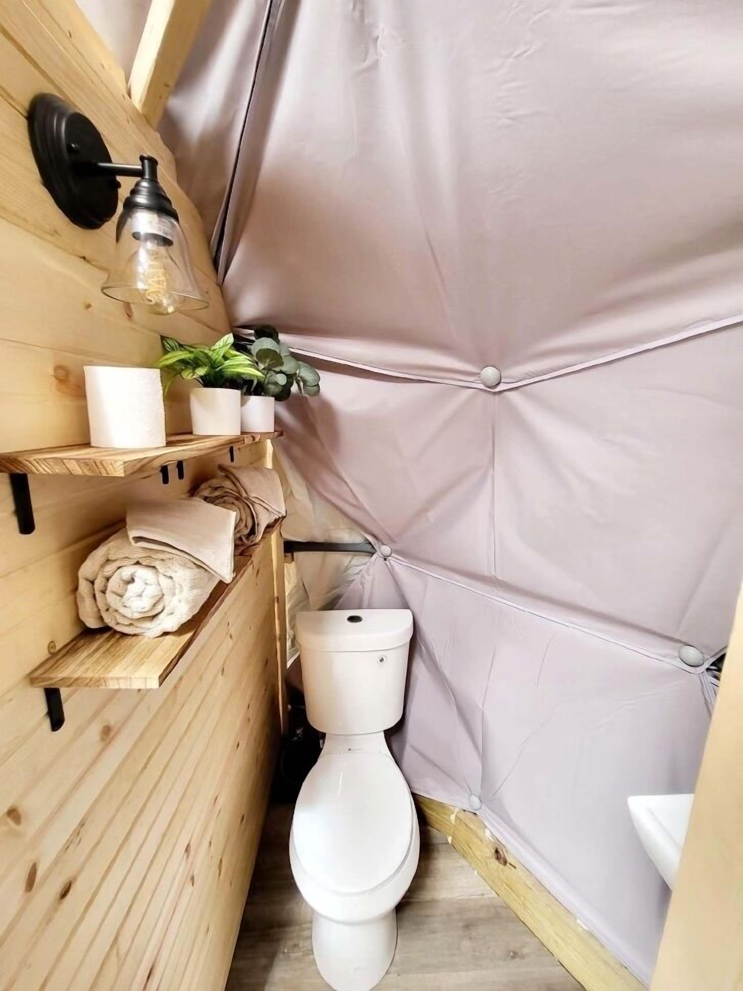 Under the Stars- Glamp Dome