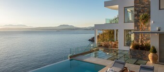 Lady Sea - 6 Bedroom Villa with Heated Pool & Private Beach Access