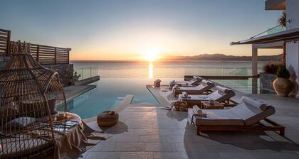 Lady Sea - 6 Bedroom Villa with Heated Pool & Private Beach Access