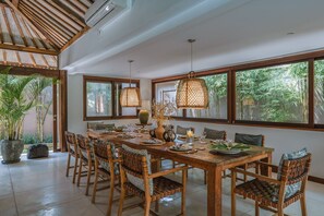Superior Villa | Dining room - Villa Amore (Kerobokan)