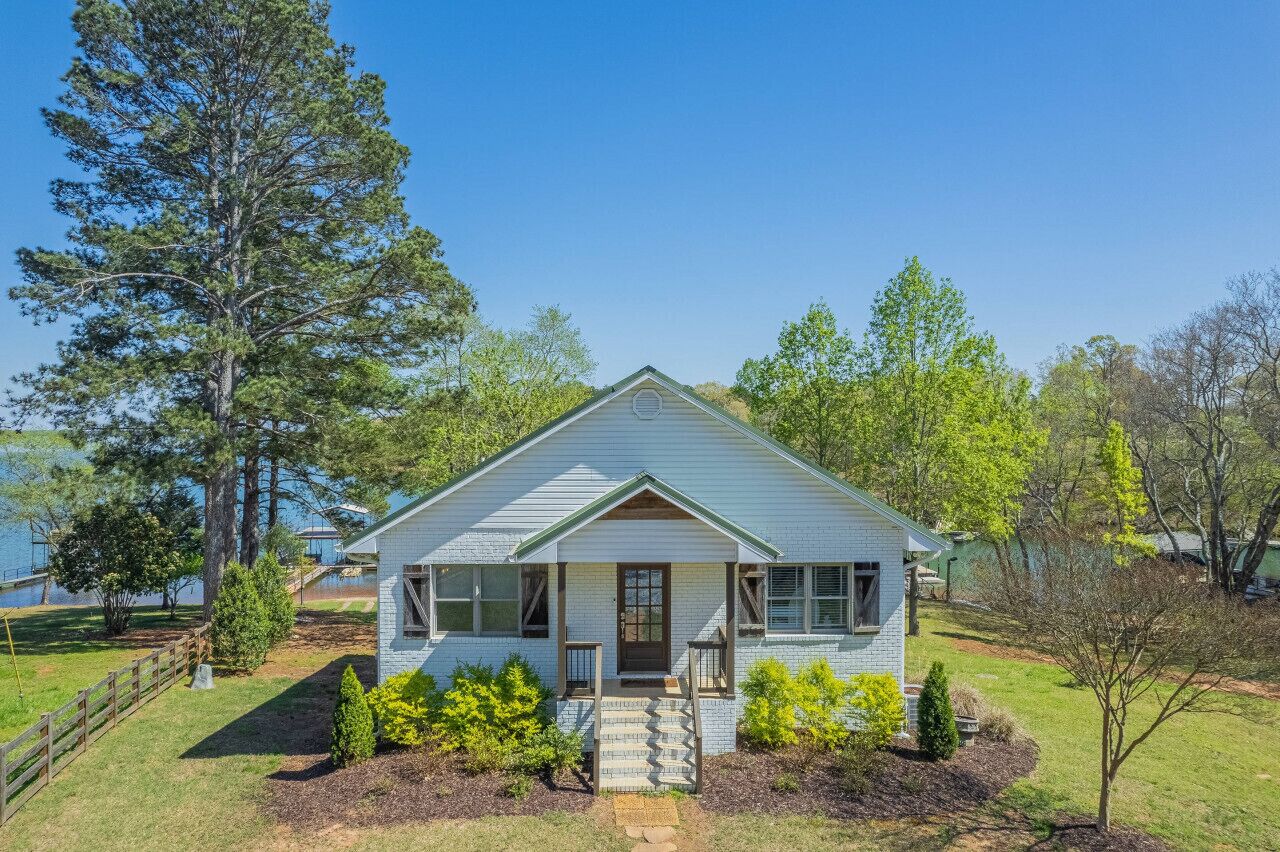 Four bedroom house in United States of America, Hartwell