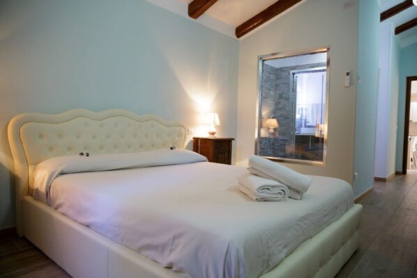 3 makuuhuonetta, vuodevaatteet