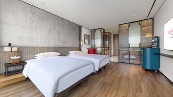 Superior Twin Room, 1 Bedroom, Non Smoking, Park View | Premium bedding, down comforters, pillowtop beds, minibar