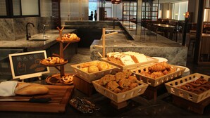 Daily buffet breakfast for a fee - Mumian Rizhao Hotel (Rizhao)